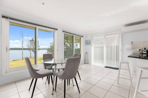 Island Point by Experience Jervis Bay in St Georges Basin