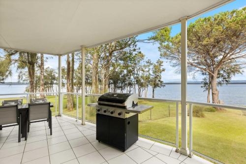 Island Point by Experience Jervis Bay in St Georges Basin