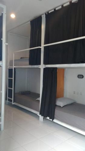 6 bunk beds