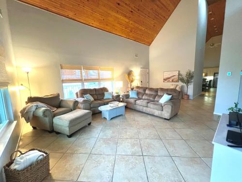 2700sq ft Condo in Gulf Shores, Галф-Шорс