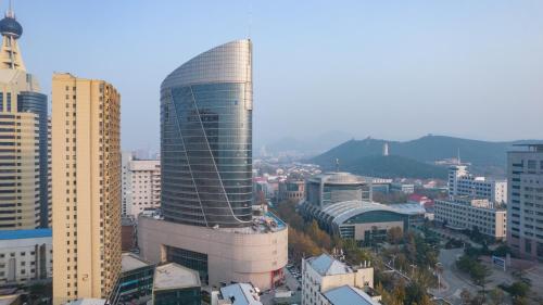 World Hotel Jinan Bayi Interchange Provincial Sports Center Branch – photo 2