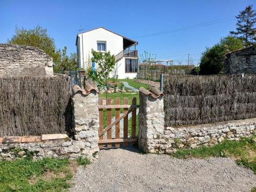 Chambre d'hôte avec salle de bain cosy au coeur du marais de Longeville-sur-mer