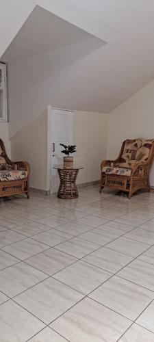 Logement spacieux deux pieces a Baie Mahault in Baie-Mahault