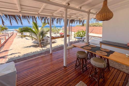 Erkély/terasz, Palo Santo beach escape in Canoas De Punta Sal