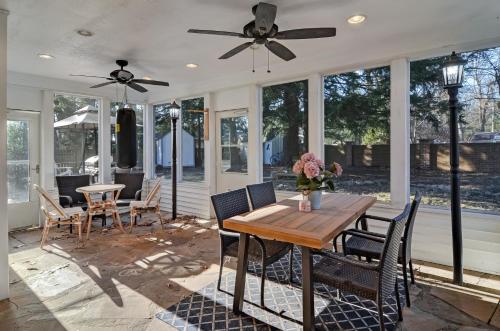 Ravine Retreat in วาลปาไรโซ (IN)