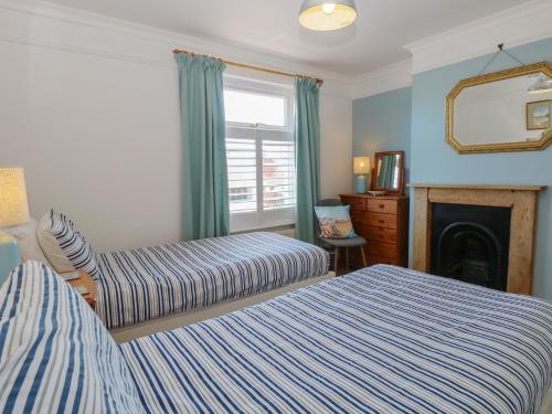 Sea Breezes Lowestoft - image 3