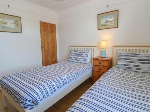 Sea Breezes Lowestoft - main image