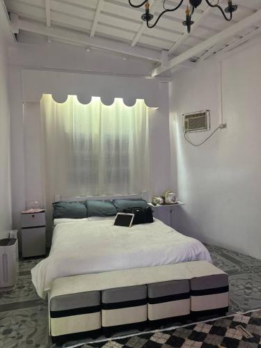 Budget Traveler Only Home, Camalig