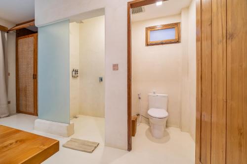 Suite with Pool View image 2
