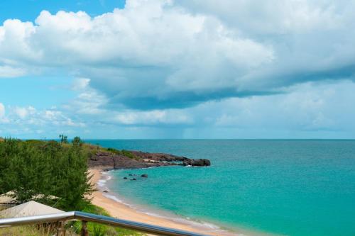 Bremer Island Banubanu Beach Retreat in Bremer Island