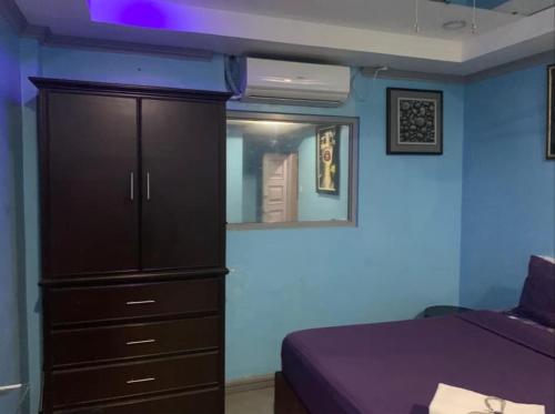 Bourbon street condo in Angeles / Clark