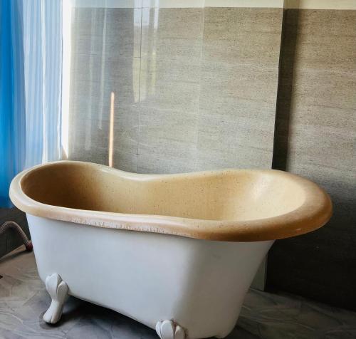 Pezsgőfürdő, Hotel Mina's dreams in Kundahar