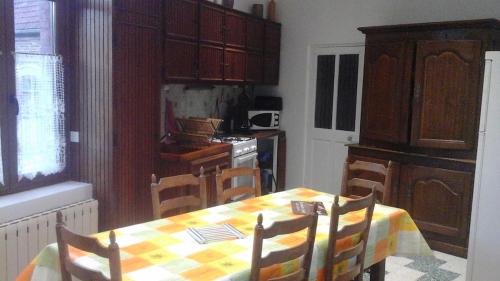 Konyha, La fermette d'etinehem in Albert