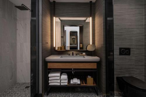 Queen Room with Two Queen Beds and Pool View