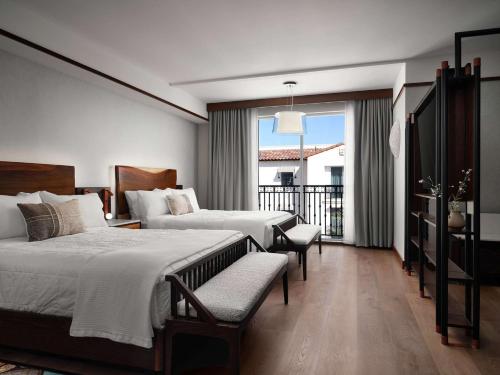 Sanctity Hotel Rancho Cucamonga, Tapestry Collection Hilton Room Type - 2 QUEEN BEDS COURTYRD VIEW