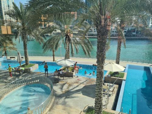 Elegant 1BR At Sanibel Tower park Island Tower Dubai Marina by al sarya holiday homes, Dubai (photo 9)