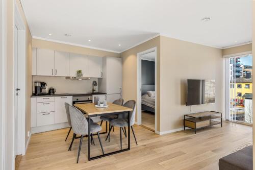 บริการและสิ่งอำนวยความสะดวก, ROOF HOUSE, Downtown in Sandefjord in แซนฟยอร์ด