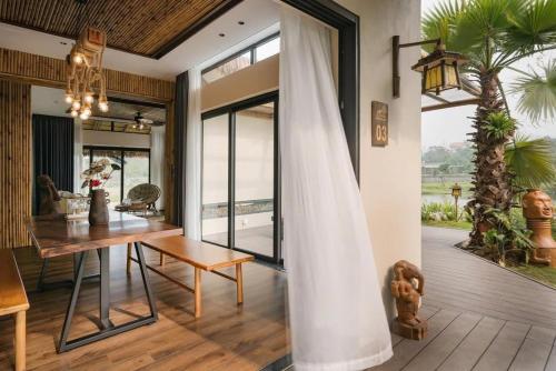 Hillstay Villa Resort in Chuong My