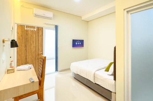 Urbanview at Sutomo Syariah near RSUD Nganjuk by RedDoorz, Nganjuk (foto 10)