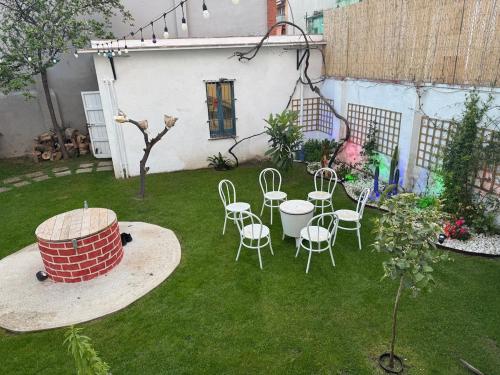 Bahçe, Casa con vistas al mar y jardín (Casa con vistas al mar y jardin) in Canet De Mar