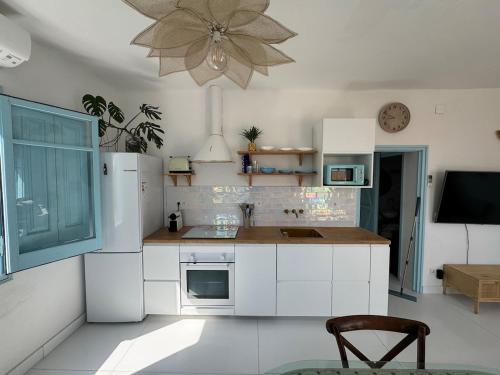 Mutfak, Casa con vistas al mar y jardín (Casa con vistas al mar y jardin) in Canet De Mar
