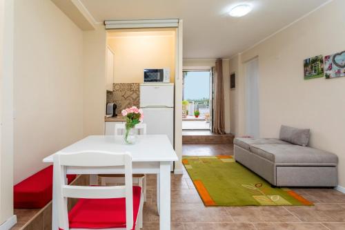 Pètra Janca - Apartment - Aci SantʼAntonio