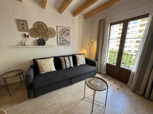 One-Bedroom Apartment with Terrace image 2