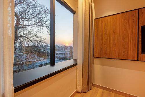Premier Double Room image 1