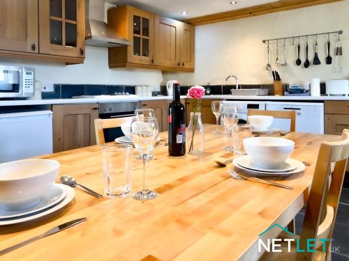 Ty Eithin - Rustic Cottage in St Davids, Saint David's (photo 6)