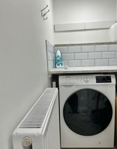 The Slipway Suite Fowey Harbour & Parking 1 Min The Slipway Suite Fowey Harbour & Parking 1 Min