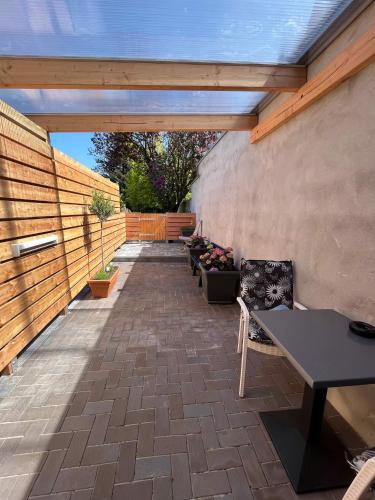 Apartment with Terrace image 5