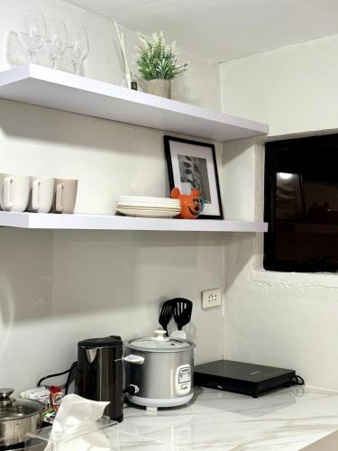 Cozy 3BR Bungalow House with Netflix & Games near Loleng's Mountain Spring Resort