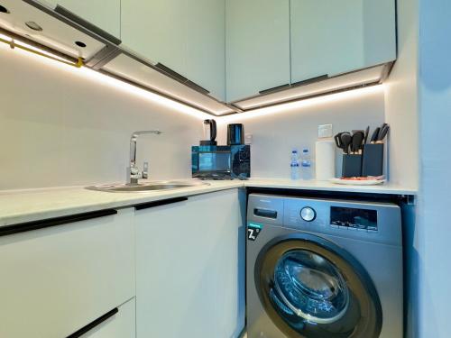 Brand New-Fully Furnished Classy Studio In JVC, Дубай (фото 3)
