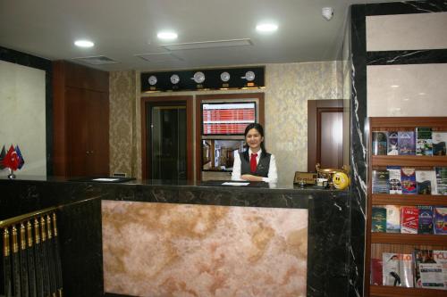 Realstar Hotel - image 7