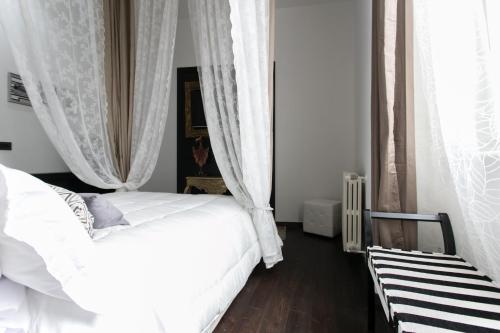 Aparthotel Dei Mercanti In Italy - 