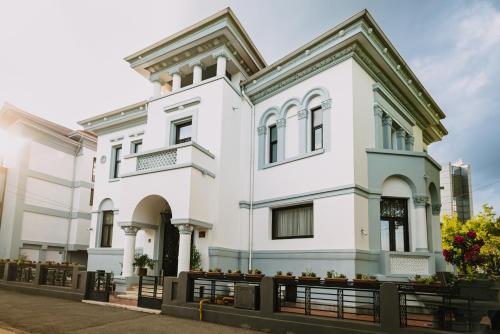 . Vigo Hotel