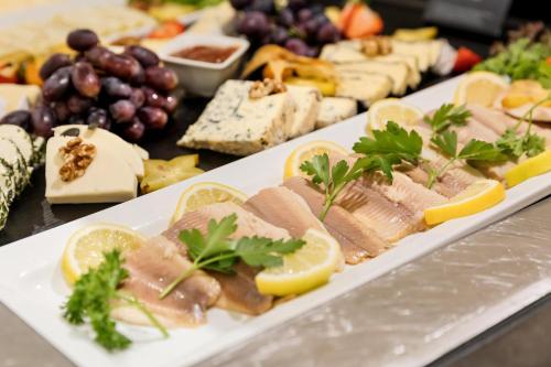 Austria Trend Hotel Maximilian - image 7