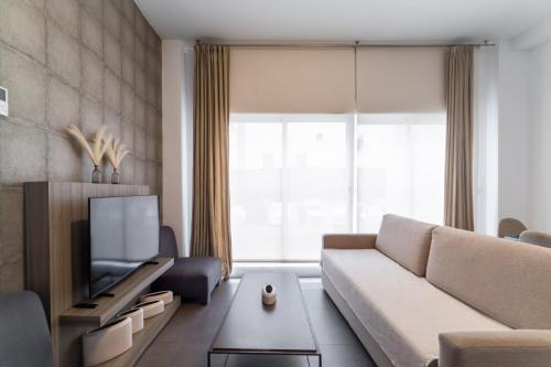 Two-Bedroom Apartment with Terrace image 3