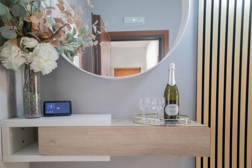 Sara's Home - Modern Apartment Near Metro, Perfect for Families and Groups in Rome