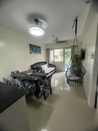 2Br Suite Shore Residences by JMS, Manila