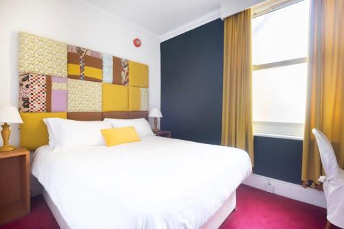 Cavalaire Guest House Brighton & Hove 