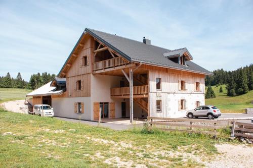 Alpage des Granges Raguin in Longevilles-Mont-d'Or
