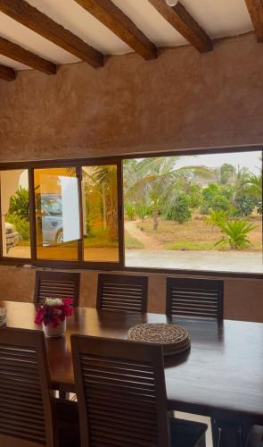 Instalaciones, Waridi Room at Lulu Sands in Watamu