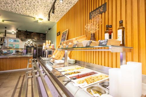 Food and beverages, Penzion Nad Lavkou in Uherský Brod