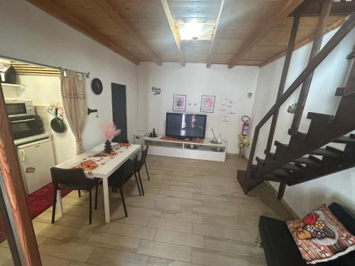 One-Bedroom House image 3