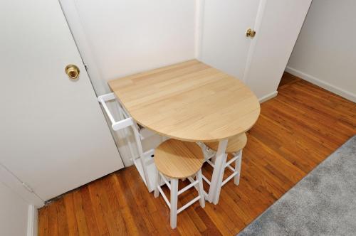 Létesítmények, Cozy Studio Steps to Central Park Upper E Side near Guggenheim Múzeum