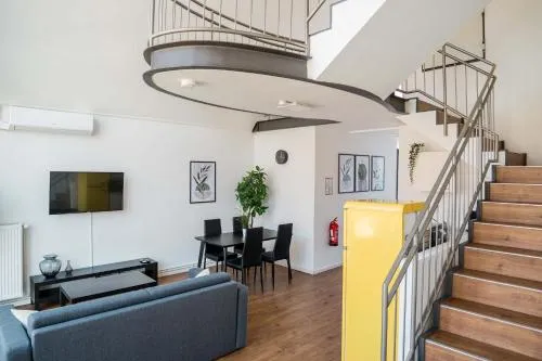 Fantastic Loft with Balcony in Berlin, Deutschland