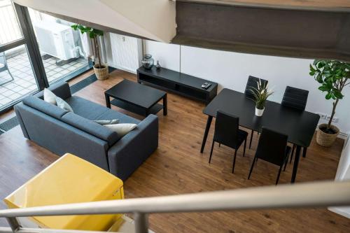 Fantastic Loft with Balcony, Berlin (photo 9)