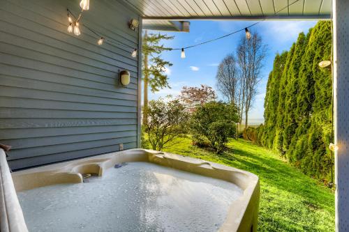Hotelli välisilme, Sunny Blue Beach House in Lummi Island