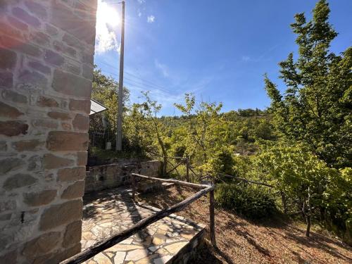 Skats, La casetta nel bosco in Roccafluvione